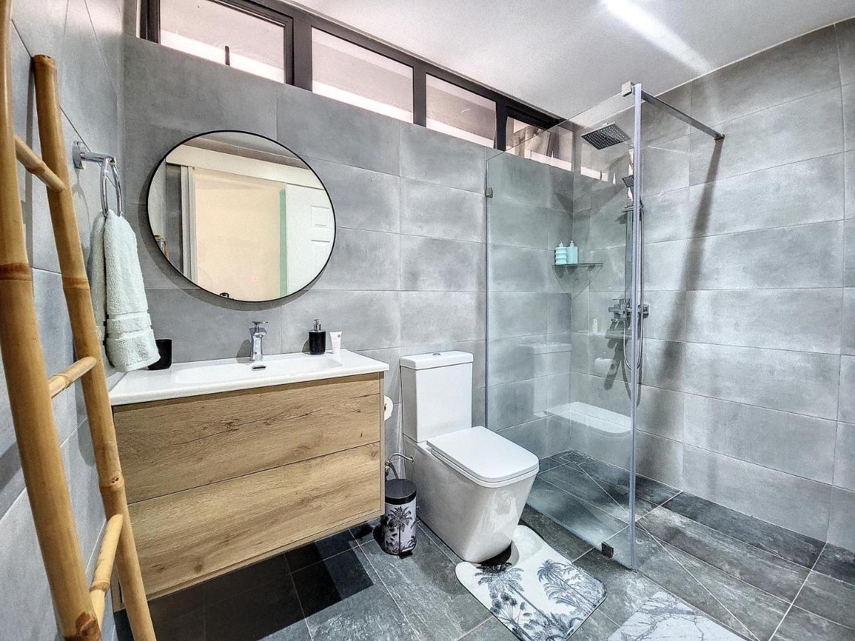 Sunkissed - Brand New Located 50m From Apartment *
